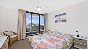 2 bedrooms, iron/ironing board - Sundial 503, Hollingworth Street (Port Macquarie)