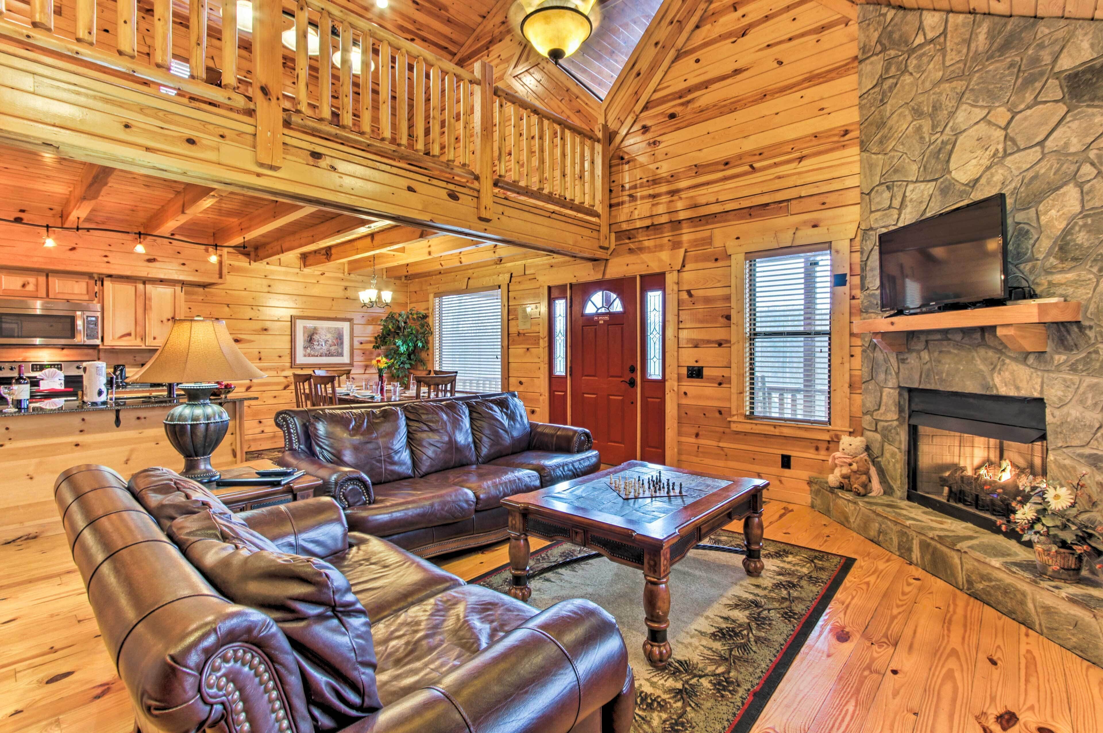 Gatlinburg Cabin w/ Resort Pool By National Park!