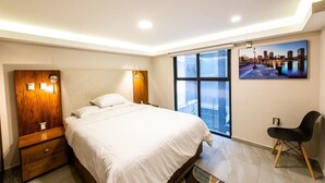 Basic Apartment, 1 Queen Bed - Rochester 403 (Mexico City)