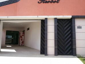 Front of property - Hotel Reobot (Garanhuns)