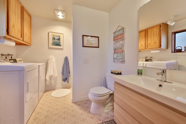 独立别墅, 多张床 (264 - Bird's Eye View Cabin) | 浴室服务设施