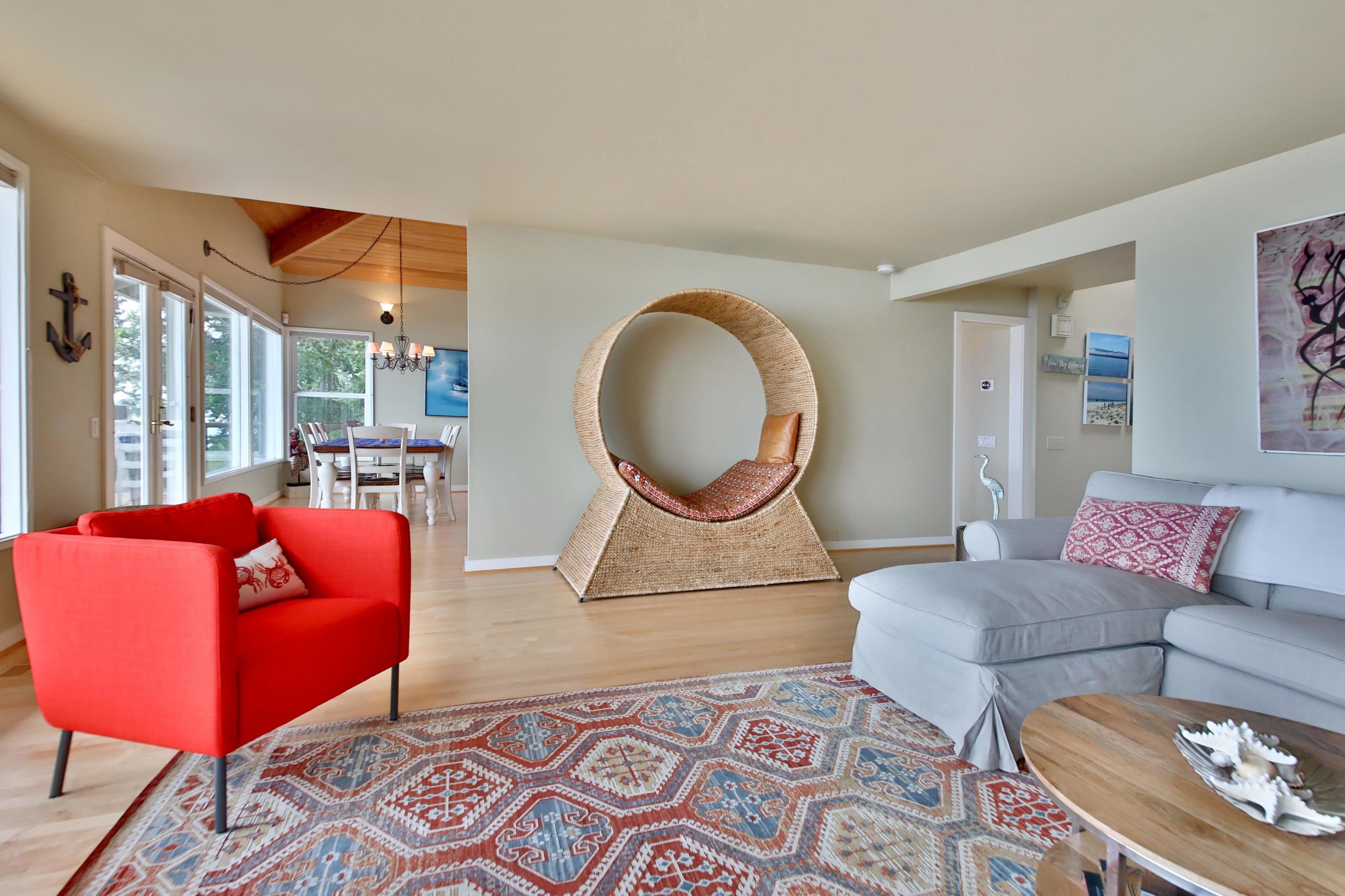 House, Multiple Beds (263 - Barranco) | Living room | Table tennis