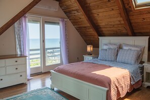 4 عدّة غرف نوم ومكتب ومكواة/لوح كي وواي فاي مجانًا