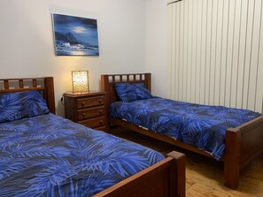 2 habitaciones, tabla de planchar con plancha y wifi gratis