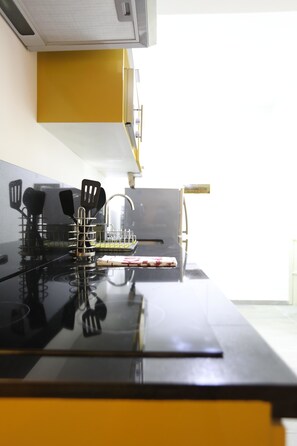 Apartment, 2 Schlafzimmer, Nichtraucher | Eigene Küche | Großer Kühlschrank, Ofen, Herdplatte