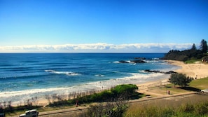 Beach nearby - Ocean Court 8, 13 Lord Street (Port Macquarie)
