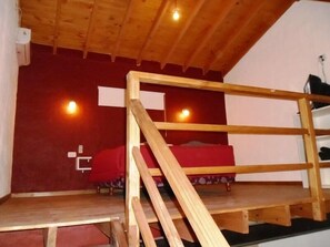 舒適複式房屋, 山景 | 床單