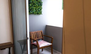 Apartment, 2 Bedrooms, Non Smoking | Balcony