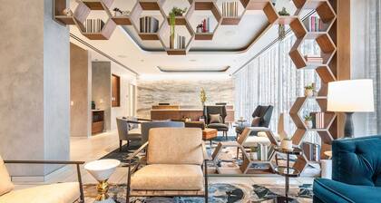 Le Méridien Essex Chicago