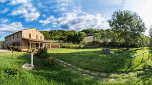 Exterior - Apartment In Tuscan Villa (Montecatini Val di Cecina)
