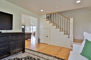 Maison, Plusieurs lits, vue sur la baie (265 - Bayview Together Farm) | Aire de séjour