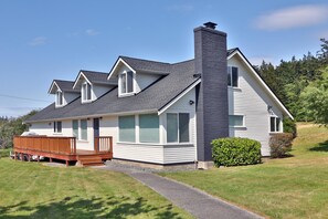 House, Multiple Beds, Bay View (265 - Bayview Together Farm) | Front of property