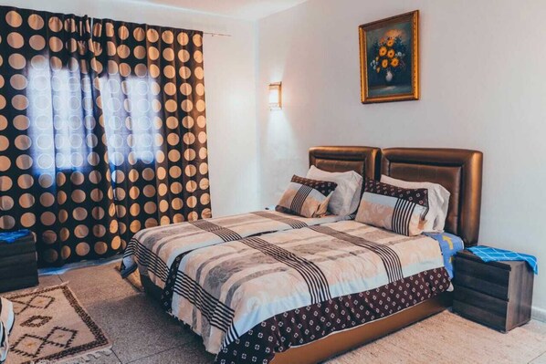 2 Schlafzimmer, Bügeleisen/Bügelbrett, kostenloses WLAN, Bettwäsche