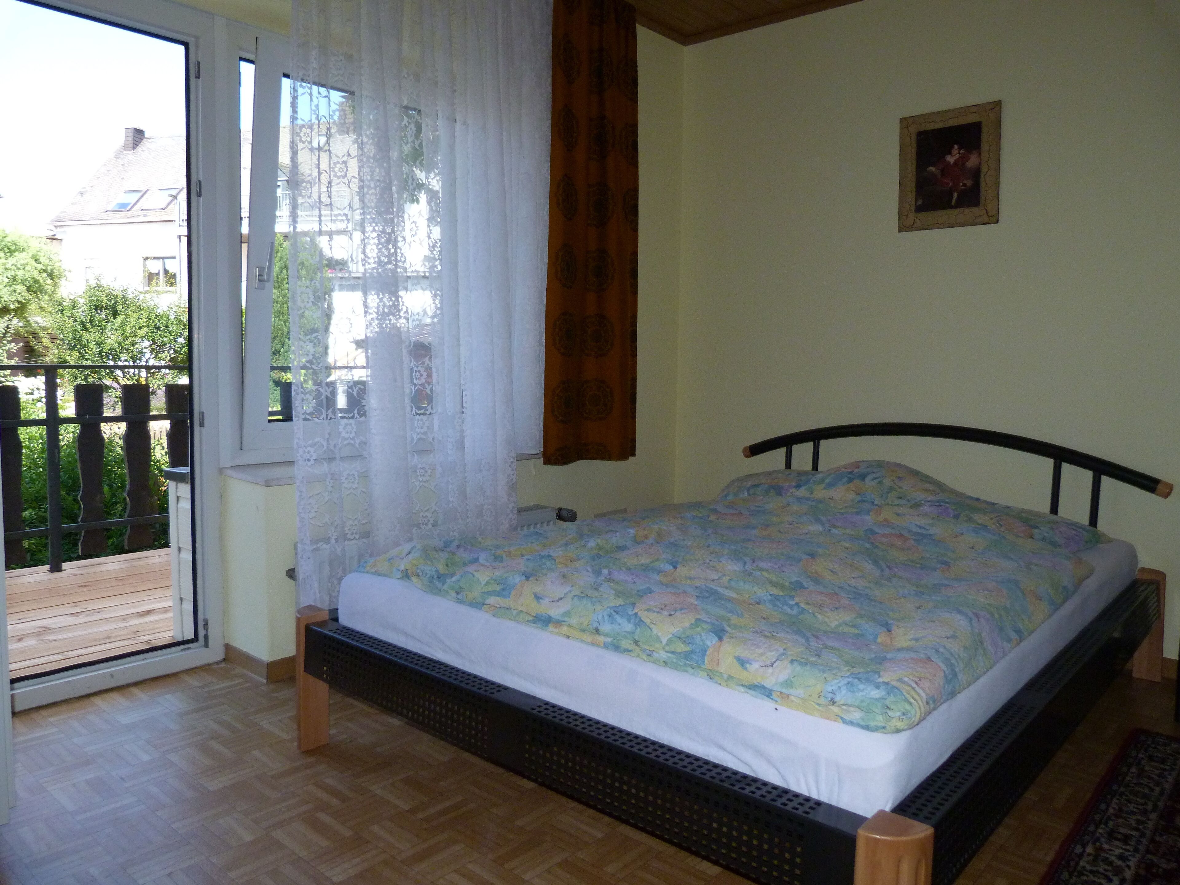 2 makuuhuonetta, vuodevaatteet