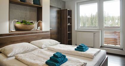 Apartamento de lujo con vista a la montaña.