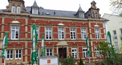 HAARDTER WINZER (Whg. 3) renoviert und liebevoll dekoriert
"Pfalzcard-Partner"