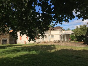 Esterni