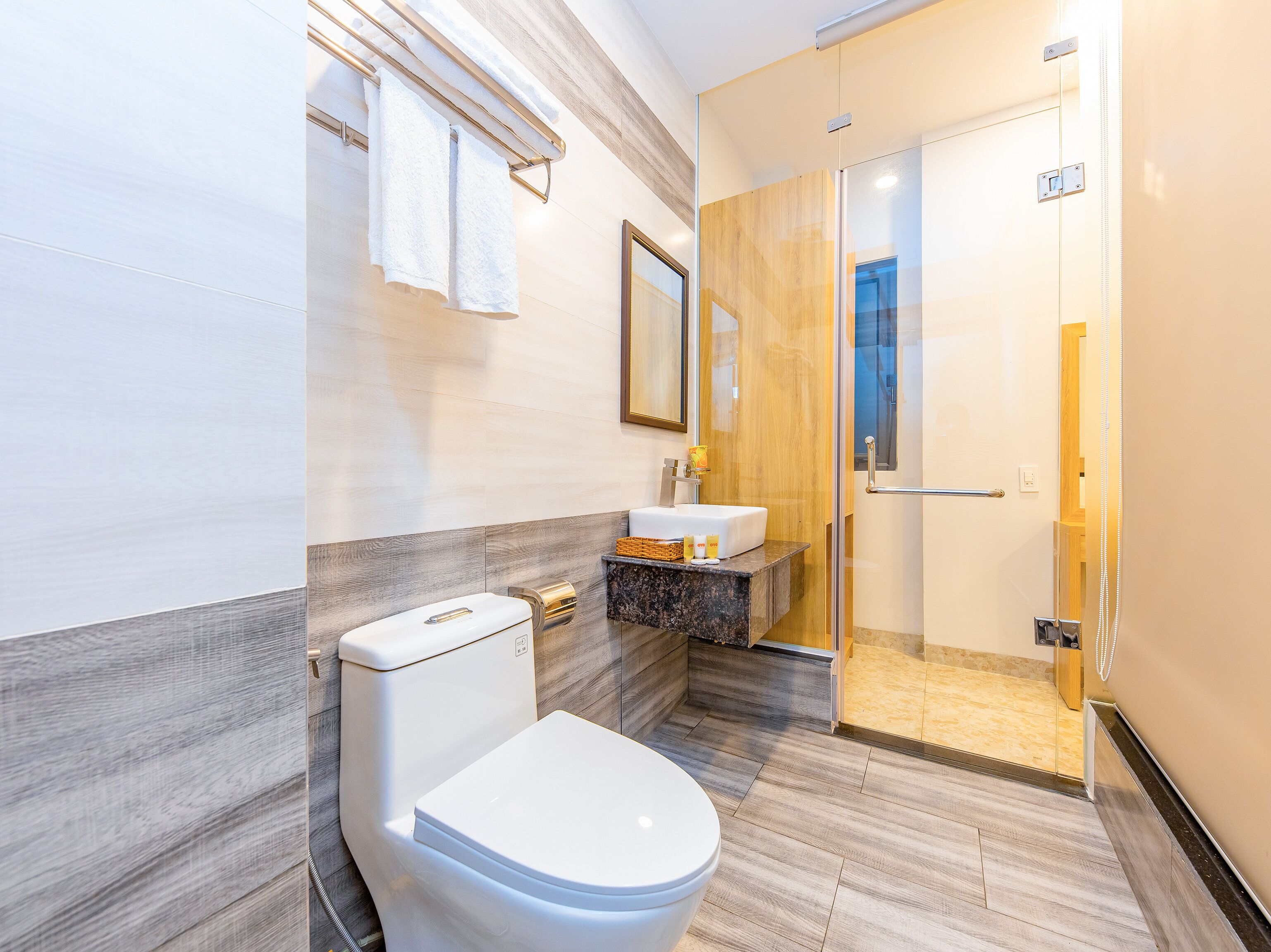 Standard Double Room Single Use | Bathroom