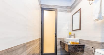 Gold Coast Hotel Nha Trang