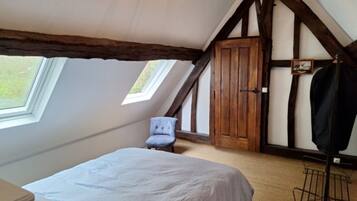 3 camere, culla da viaggio, Wi-Fi gratuito, lenzuola