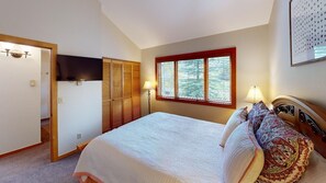 3 bedrooms, internet, bed sheets - Modern Condo with fireplace & vaulted ceilings & Grand Hyatt Access (Vail)