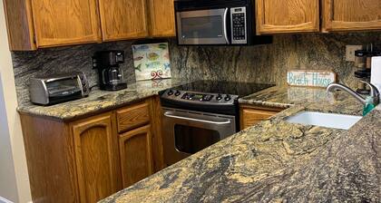 Capitola Condo in Village with Two Private Parking Spaces & Close To The Beach!