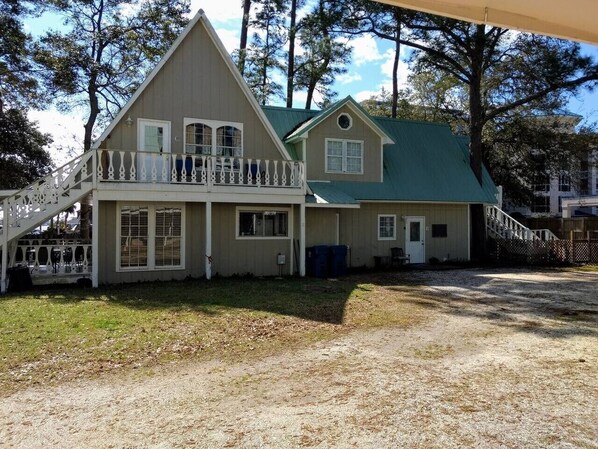 Exterior - PET FRIENDLY WITH FRONT DOOR PARKING! GROUND FLOOR WITH NO STEPS! (Orange Beach)