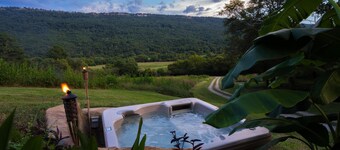 The Cavern on The Green. A unique hand-carved home. Quiet, great views