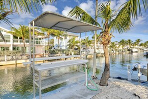 Terrace/patio - VOTED BEST KEY LARGO VACATION RENTAL (Key Largo)