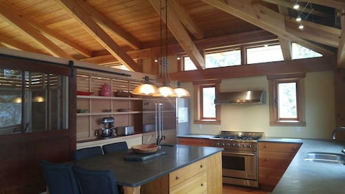 Post and beam, beautiful house,  overlooking Nelson and Kootenay Lake. 