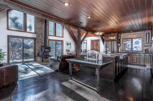 Laaja vuoren Retreat: Yksinäinen silti pääsy - höyrysuihku, kylpyammeet, luonto