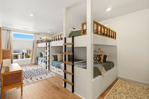 7 bedrooms, iron/ironing board, travel cot, WiFi