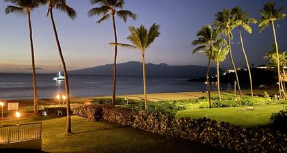 Breathtaking views of Kaanapali Beach, Black Rock and the island of Molokai.