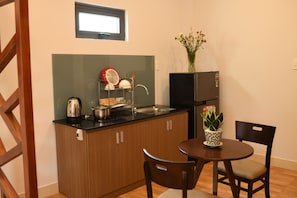 Apartment, 1 Bedroom, Garden View | Private kitchenette | Fridge, stovetop, electric kettle, cookware/dishes/utensils