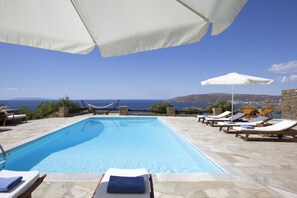 Pool - Superior seafront retreat with private pool, garden and exceptional sunset views (Andros)