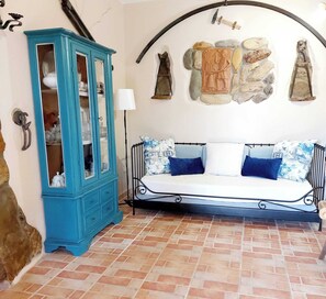 Interior - apartment in villa with terrace overlooking the sea  (rio dell'elba)