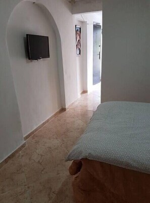 1 bedroom, Internet, bed sheets