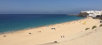 Spacious, large terrace, sunny, WiFi, from the sea, 250 m. from the beach