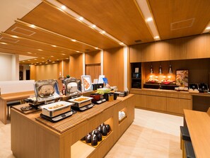 Gratis morgenmadsbuffet hver dag