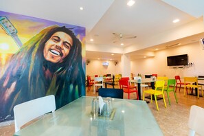 Restaurant - Vivaant Retreat and Conventions. (Igatpuri)