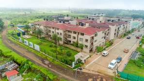 Exterior - Vivaant Retreat and Conventions. (Igatpuri)