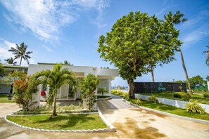 Property grounds - Manara Beach (Beruwala)