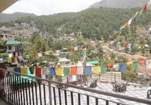 Quang cảnh ban công