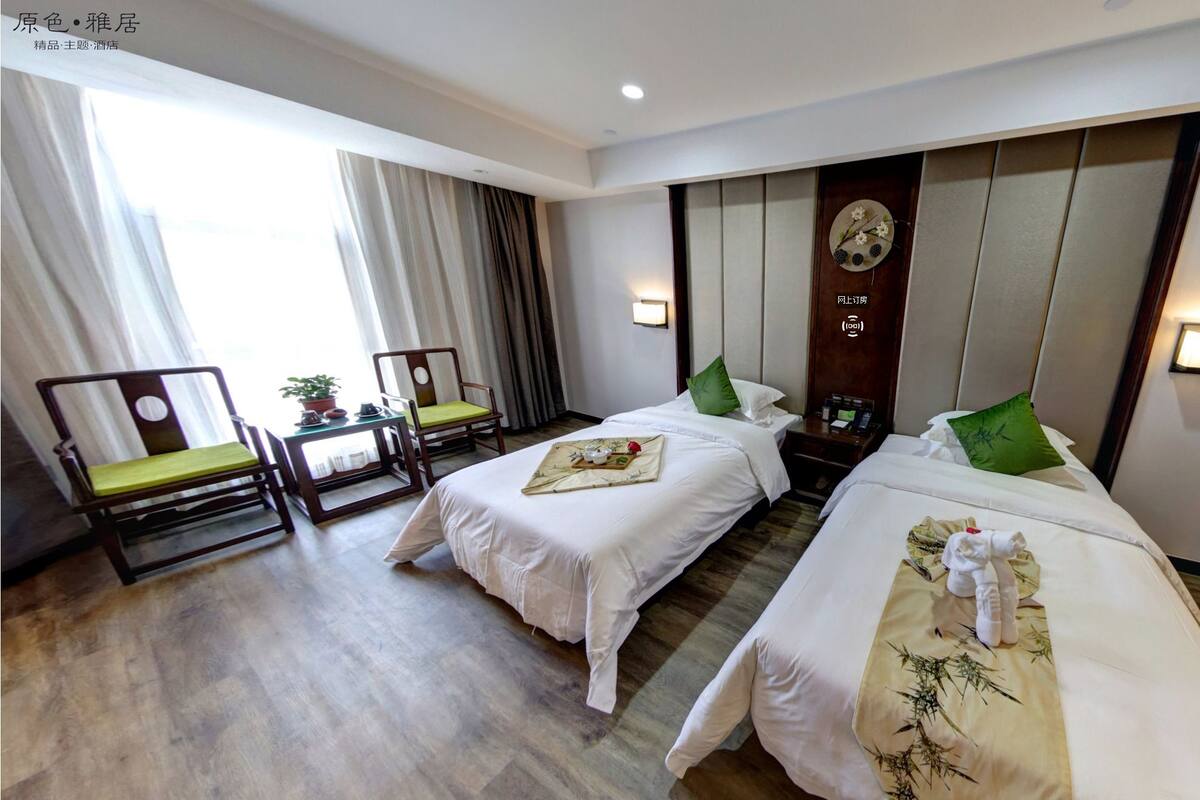 Camera Deluxe con 2 letti singoli | Biancheria da letto di alta qualità, materassi a doppio strato