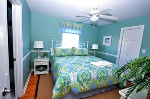 4 habitaciones, tabla de planchar con plancha y cuna de viaje