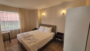 Terrace Room | Skrivebord, gratis Wi-Fi, sengetøj