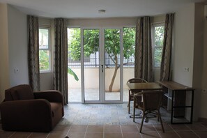Serenity Room  | Area keluarga