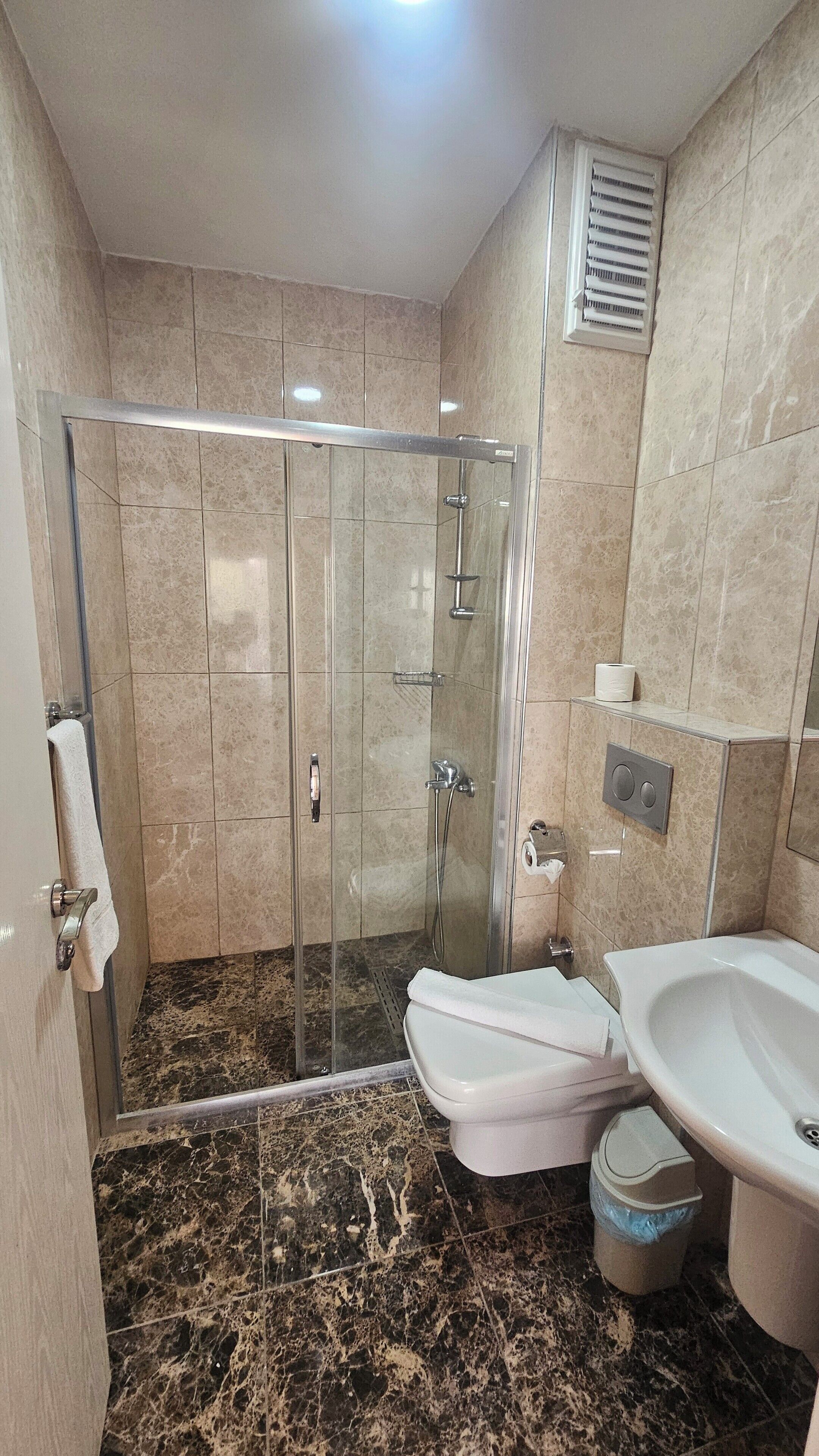 Foto - selenya apart