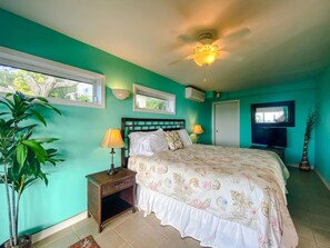 5 bedrooms, desk, iron/ironing board, free WiFi