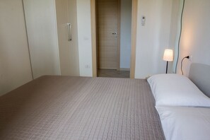 3 Schlafzimmer, Bügeleisen/Bügelbrett, kostenloses WLAN, Bettwäsche